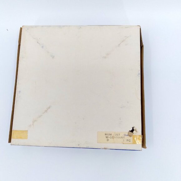 Vintage Hummel Annual Plate 1974 - Picture 4 of 4